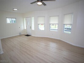 3219 W 86th St in Cleveland, OH - Building Photo