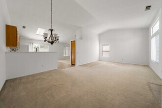 3317 Kega Ct in Lancaster, CA - Building Photo - Building Photo