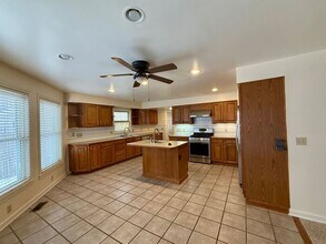 3252 Medina Ave in Columbus, OH - Building Photo - Building Photo