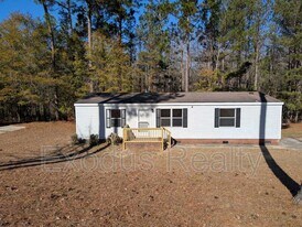 715 Deer View in Sanford, NC - Building Photo