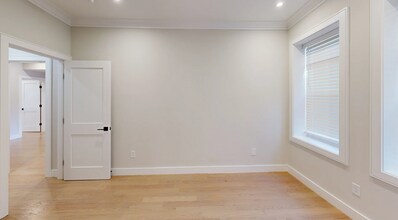 162 Allston St, Unit 5 in Boston, MA - Building Photo - Building Photo