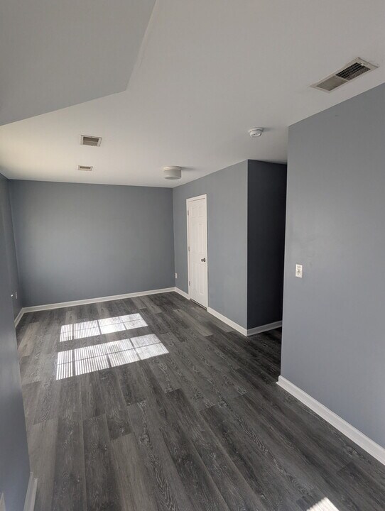 285 E 30th St in Wilmington, DE - Building Photo