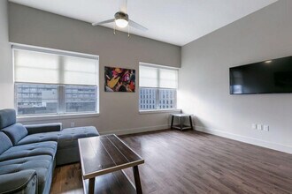 1111 Tulane Ave in New Orleans, LA - Building Photo - Building Photo