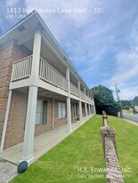 1813 Hackberry Ln in Tuscaloosa, AL - Building Photo