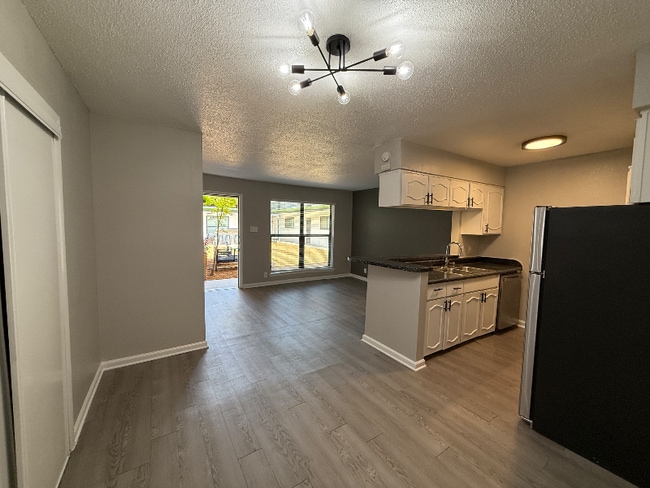 5221 Bonita Ave in Dallas, TX - Building Photo - Building Photo