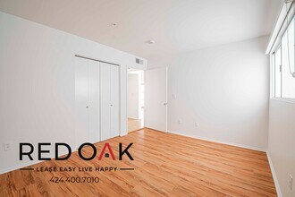 1011 Pico Blvd in Santa Monica, CA - Building Photo - Building Photo