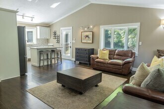 8212 Bennett Rd in Williamsburg, MI - Building Photo - Building Photo