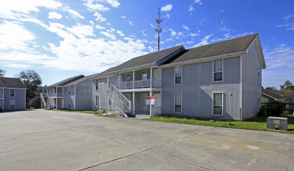 Bldgs C & D in Valdosta, GA - Building Photo