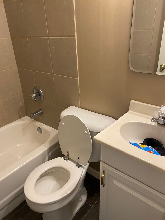 1361 Finch Ln in Milford, OH - Building Photo - Building Photo