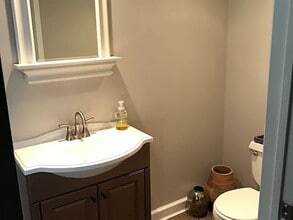 1296 E Miner Rd in Mayfield Heights, OH - Building Photo - Building Photo