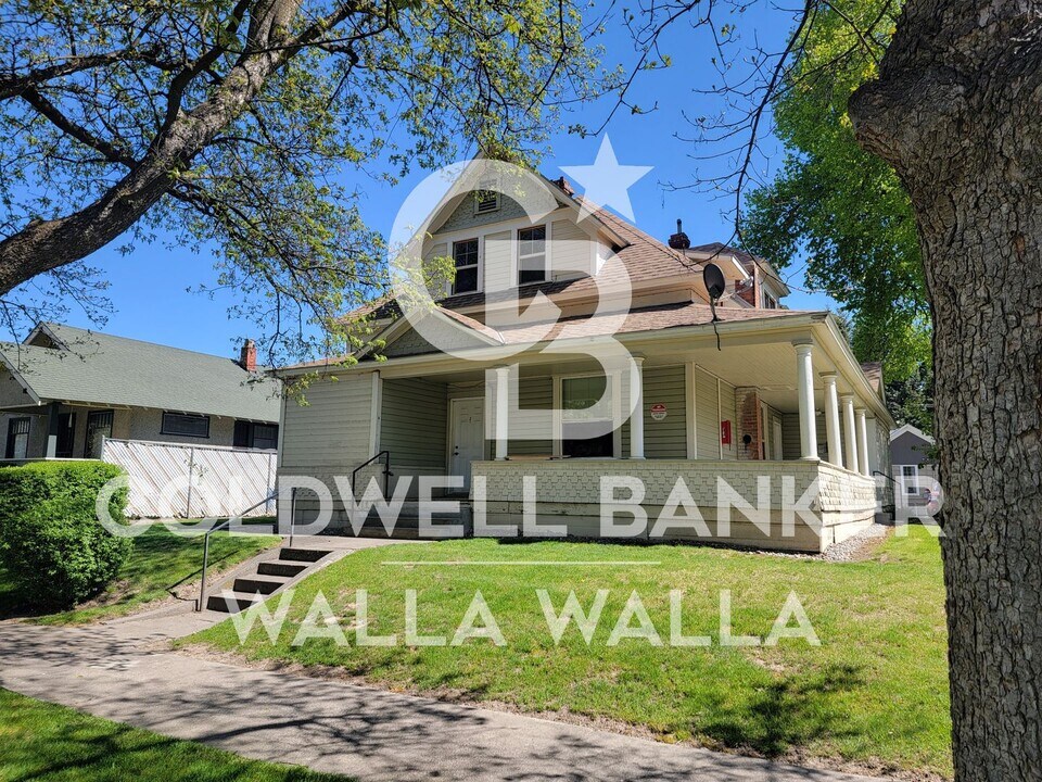 114 N Touchet St in Walla Walla, WA - Building Photo