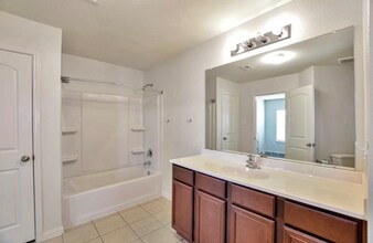 15418 Hillside Ml Dr in Humble, TX - Building Photo - Building Photo