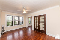 4842 N Paulina St, Unit 303 in Chicago, IL - Building Photo - Building Photo