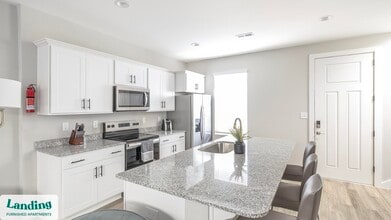 1763 Slaughter Rd, Unit 215 in Madison, AL - Foto de edificio - Building Photo