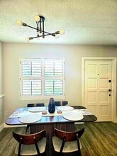 2873 S Osceola Ave, Unit Pineloch Lake Condos in Orlando, FL - Building Photo - Building Photo