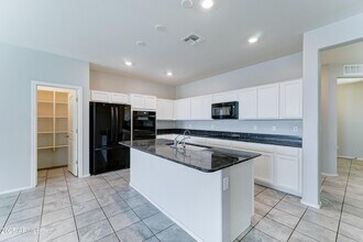 25755 W Hazel Dr in Buckeye, AZ - Building Photo - Building Photo