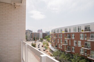 1640 N Water St, Unit ID1379064P in Milwaukee, WI - Foto de edificio - Building Photo