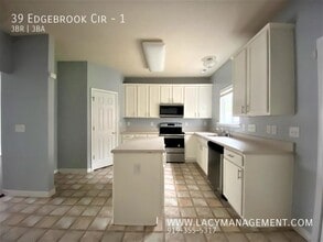 39 Edgebrook Cir in Durham, NC - Building Photo - Building Photo