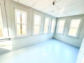 21 Day Ave in Westfield, MA - Building Photo - Building Photo