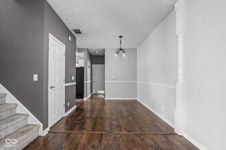 218 Heritage Ln in Carmel, IN - Building Photo - Building Photo