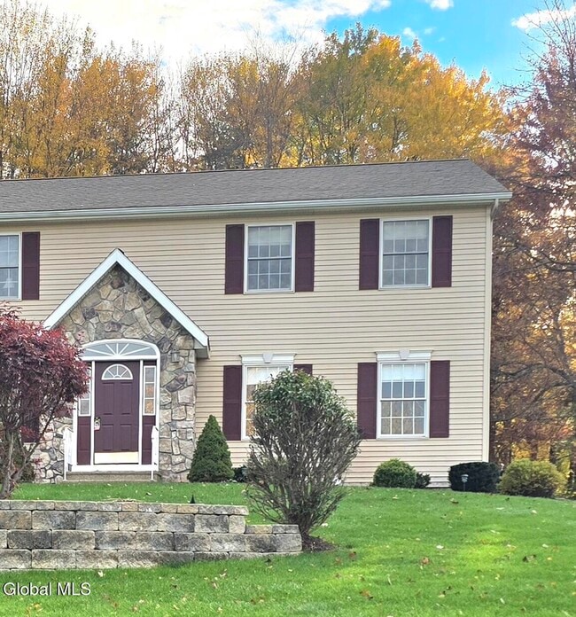 property at 8 Red Maple Ln