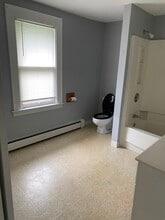 5616 Bear Rd, Unit Bear Road Upper in Syracuse, NY - Building Photo - Building Photo