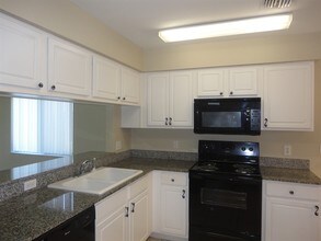 12911 Fieldmoor Ct in Riverview, FL - Foto de edificio - Building Photo