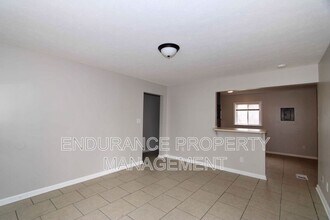 4127 Melgrove Ave in Trotwood, OH - Building Photo - Building Photo