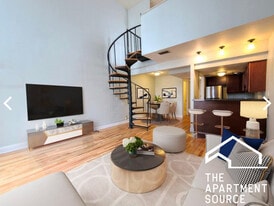 1223 N La Salle Dr, Unit 5B in Chicago, IL - Building Photo