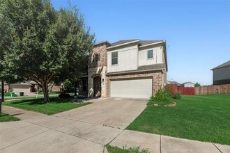 1501 Martin Creek Dr in Little Elm, TX - Building Photo - Building Photo
