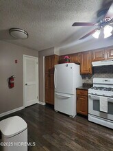 175 Tulip Ln in Freehold, NJ - Building Photo - Building Photo