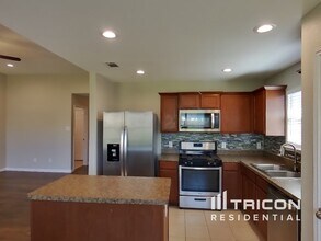 600 Hidden Dale Dr in Fort Worth, TX - Building Photo - Building Photo