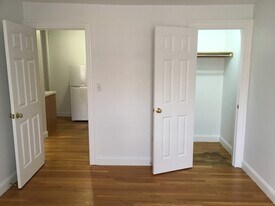 19 Peterborough St, Unit 17 in Boston, MA - Building Photo