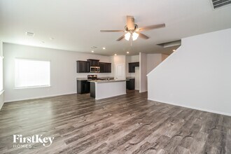 4701 Feltleaf Ave, Unit 9-203 in Crowley, TX - Building Photo - Building Photo