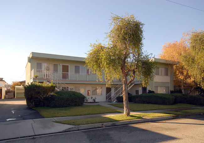 218 Orlando Way in Covina, CA - Foto de edificio - Building Photo