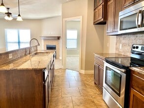 8100 NW 158th St in Edmond, OK - Building Photo - Building Photo