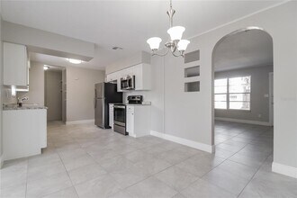2844 Oak Lea Dr in South Daytona, FL - Building Photo - Building Photo