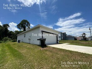 131 Inconnu Ct in Poinciana, FL - Building Photo - Building Photo