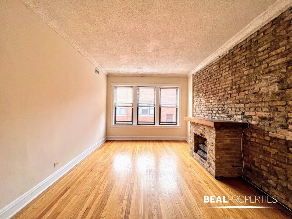 3519 N Racine Ave in Chicago, IL - Building Photo