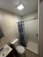 77 Orient Ave in Jersey City, NJ - Building Photo - Building Photo