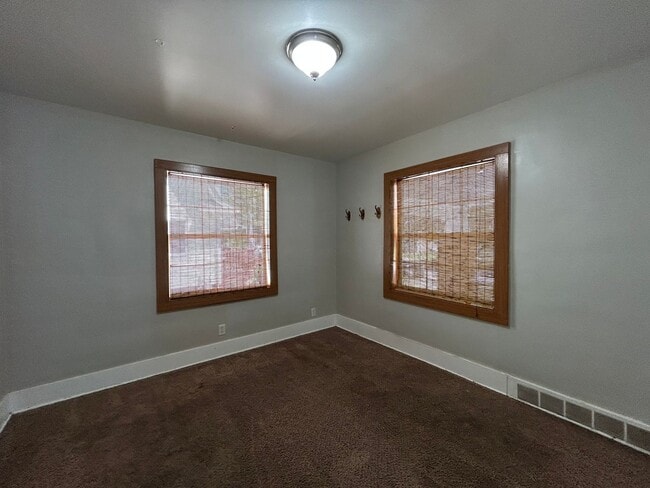 property at 1717 Roys Ave