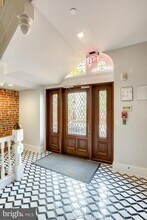 819 D St NE in Washington, DC - Building Photo - Building Photo