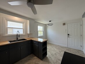 312 Nassau Ave, Unit 2 - Upper in Kenmore, NY - Building Photo - Building Photo