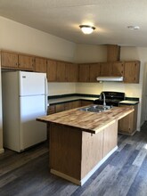 7253 S Ventanna De Las Piedras in Tucson, AZ - Building Photo - Building Photo