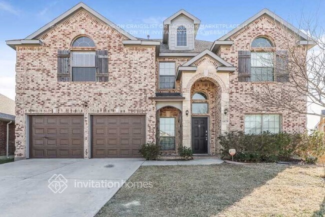 property at 6829 Muleshoe Ln