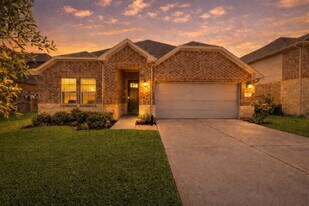 1917 Canyon Live Oak St in Conroe, TX - Building Photo