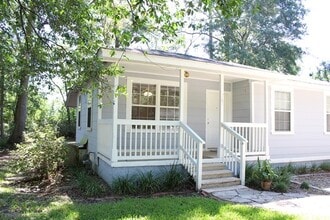 781 California St in Tallahassee, FL - Building Photo - Building Photo