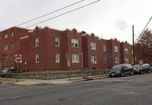 5400-5408 5th St NW Apartments