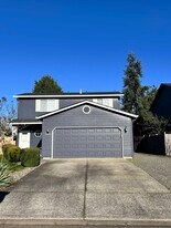 15814 NE 90th St in Vancouver, WA - Building Photo