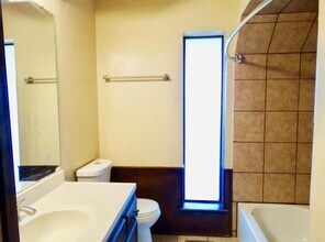 2116 Lazybrook Trail in Edmond, OK - Building Photo - Building Photo